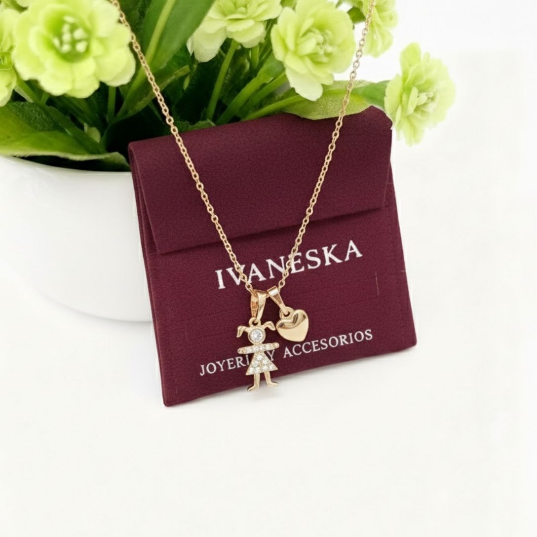 COLLAR NIÑA CORAZÓN | TEAM DORADO